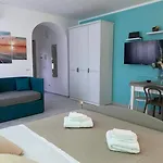 La Lingua 4*