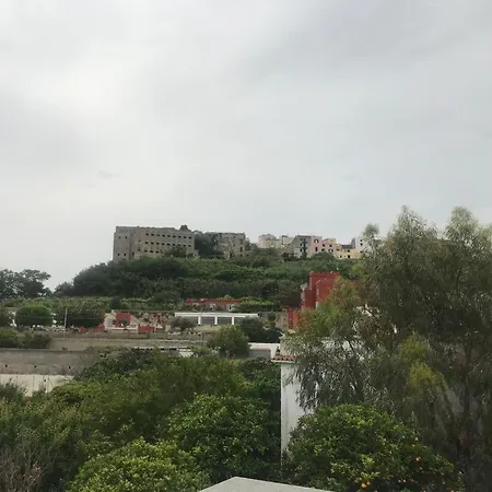 La Lingua 4* Procida