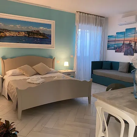 Couette-café La Lingua 4*