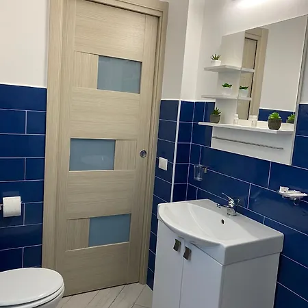 La Lingua Nocleg ze śniadaniem 4*